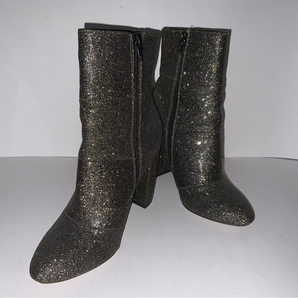 BCBGeneration Women’s Coral Bootie. Gold Sparkle Chunky Heel!
